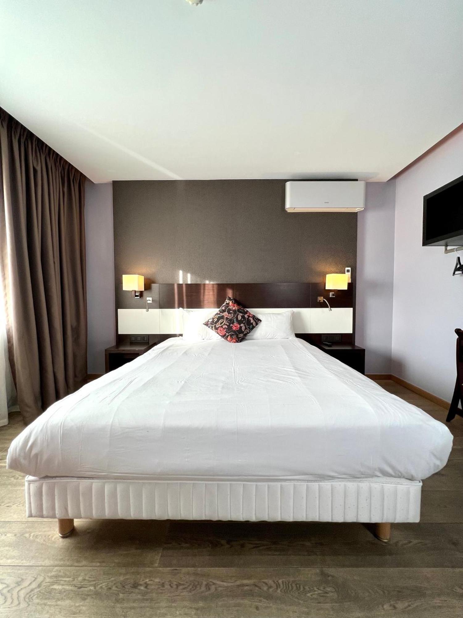 Skol L'Original Hotel Strassen Luaran gambar