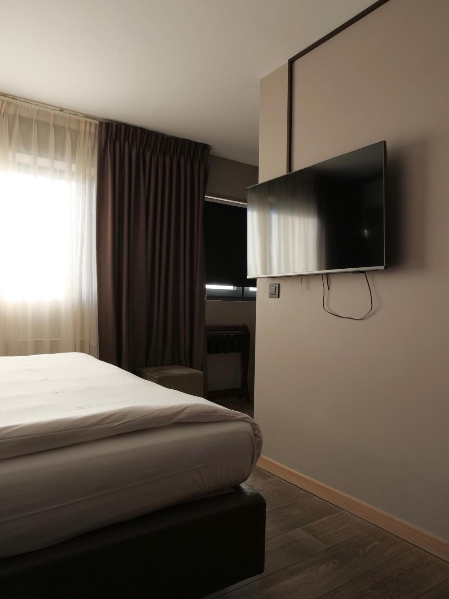 Skol L'Original Hotel Strassen Luaran gambar